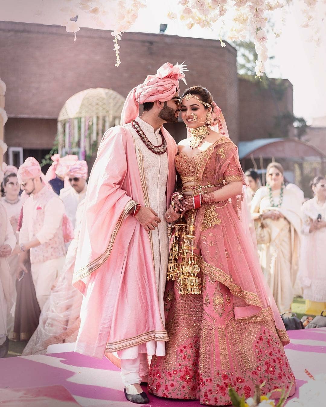 6 Best bride and groom dresses for couples NRI