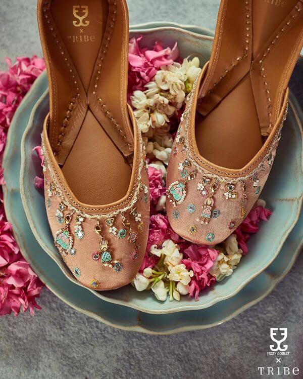 indian wedding shoes bride