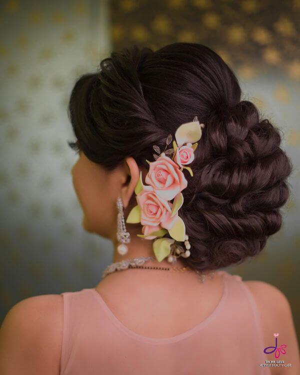 31 Gorgeous Wedding Updos for Every Type of Bride