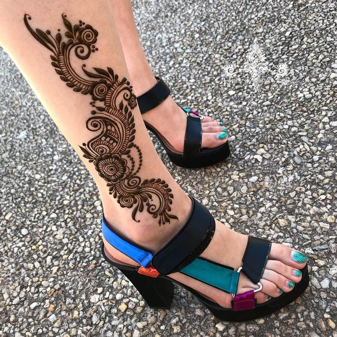 Coolest Bridal Mehndi Design For Legs Of Simple Henna Tattoo Designs Henna  Tattoo Designs  फट शयर