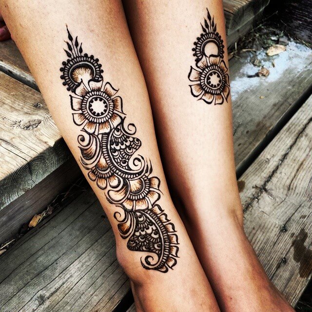 henna thigh tattoo designs