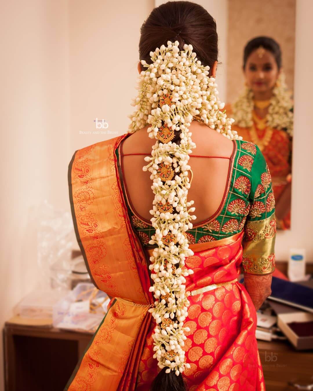 Traditional South Indian Bridal Hairstyles (10) - K4 Fashion