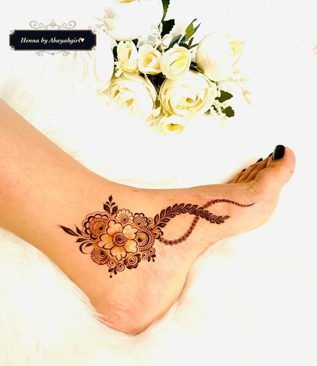 voorkoms Feather with Peacock Mehndi Tattoo Design Henna Temporary Tattoo  For Women  Price in India Buy voorkoms Feather with Peacock Mehndi Tattoo  Design Henna Temporary Tattoo For Women Online In India