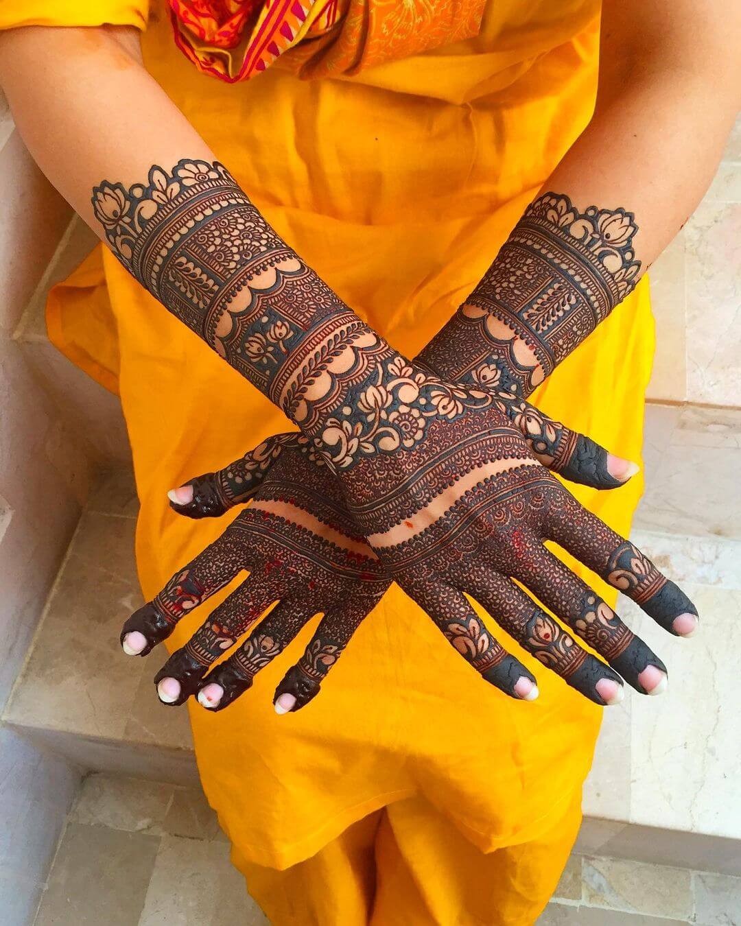 Discover more than 80 pakistani bridal mehndi designs 2023 - seven.edu.vn