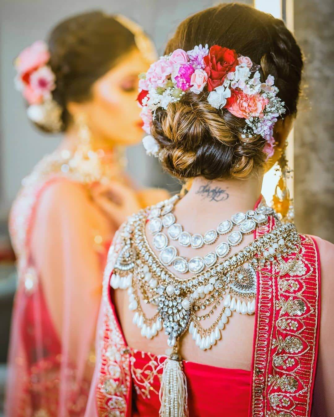 Discover 161+ hairstyle for wedding in saree latest POPPY
