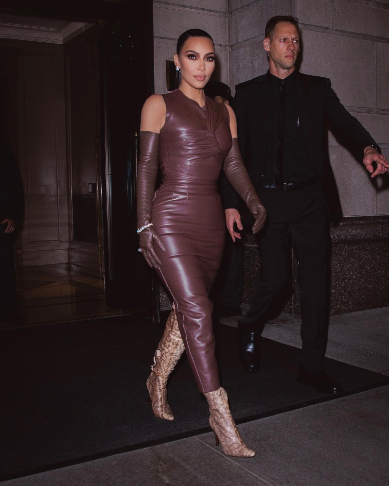 Chocolate Brown Outfits Ideas From Celebs - K4 Fashion