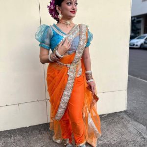 Mansi Naik Sex Videos - Manasi Naik Ethnic, Western Outfits And Looks - K4 Fashion