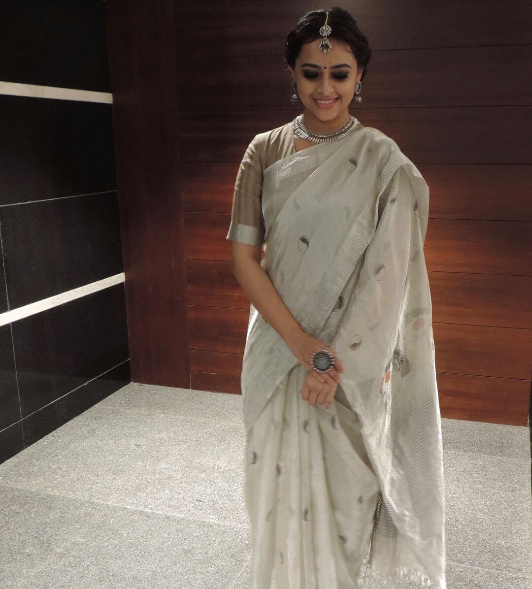 1080px x 1196px - Sri Divya Sophisticated Looks And Outfits - K4 Fashion