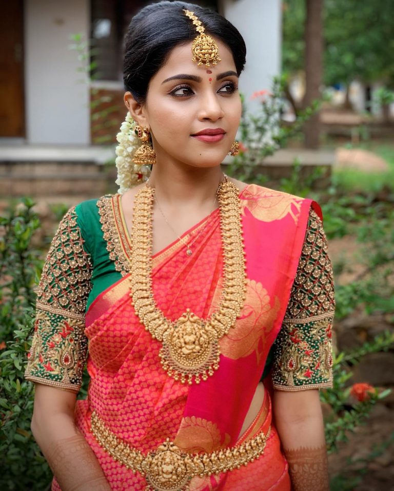Vaishali Thaniga Dedicated Bridal Outfits And Looks - K4 Fashion