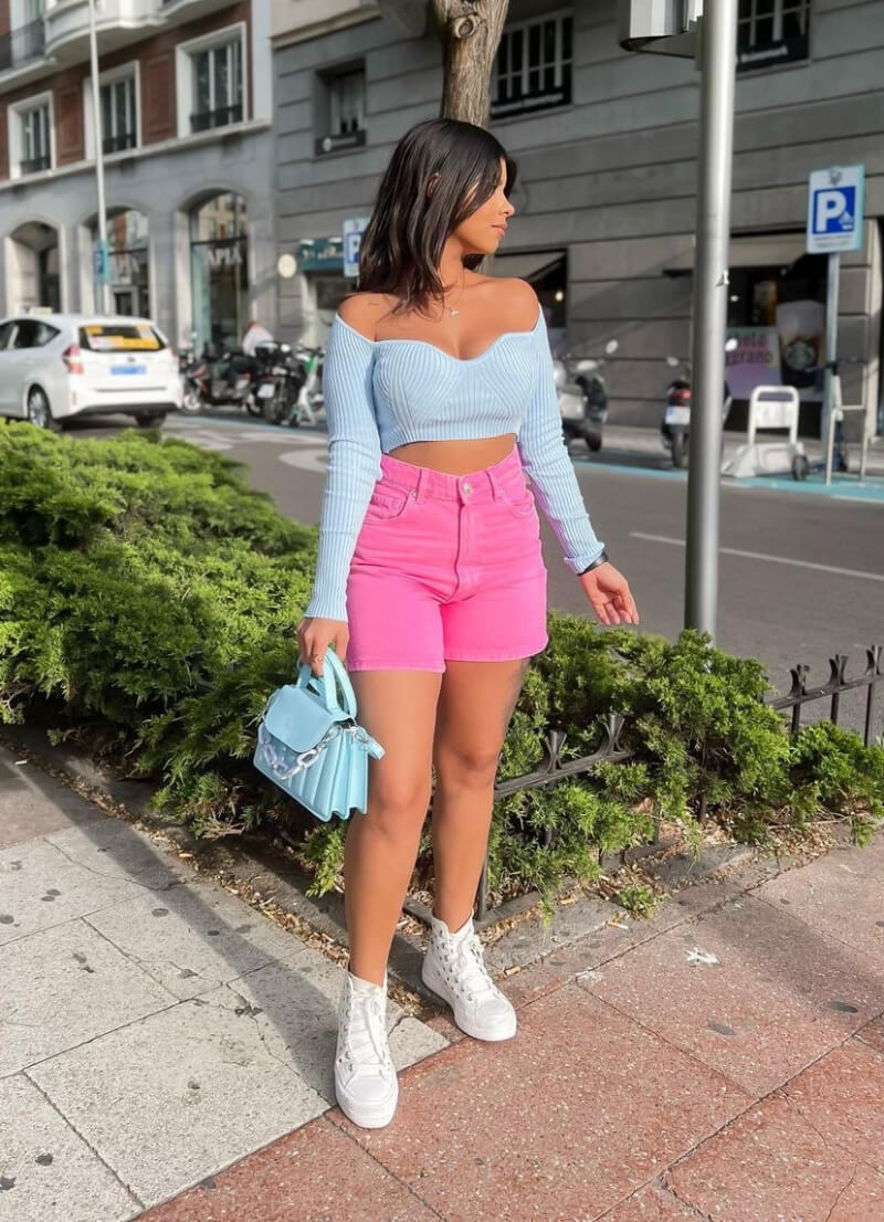 Leidy Pinto In Off Shoulder Top With Shorts
