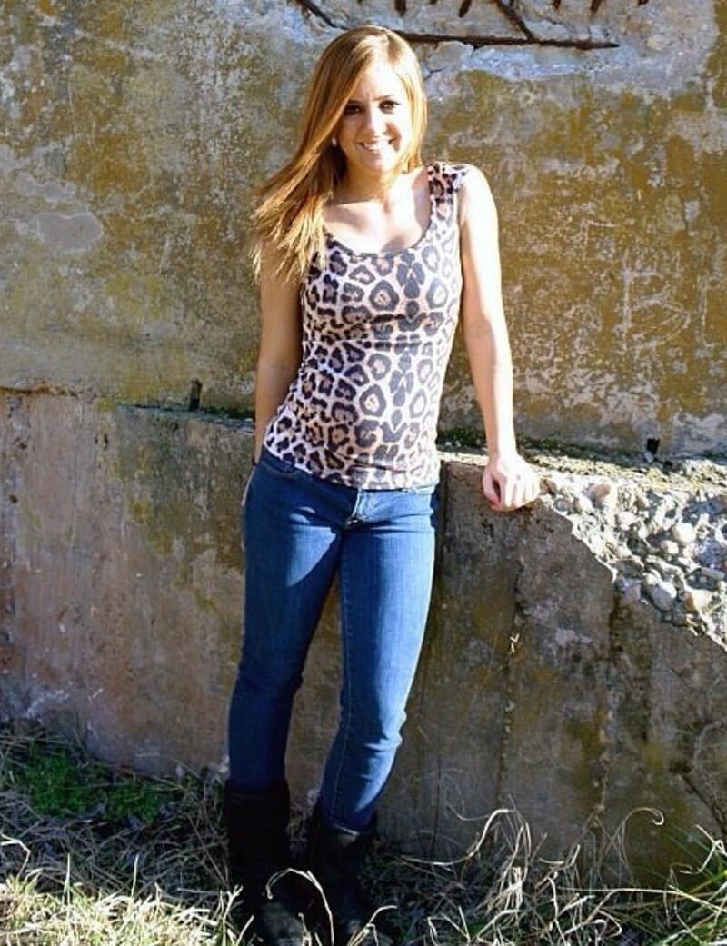 Brooke Vivas In Tiger Print Sleeveless Top With Jeans