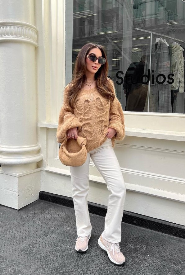 Alex Georgy In Woolen Baggy Sweater With White Jeans