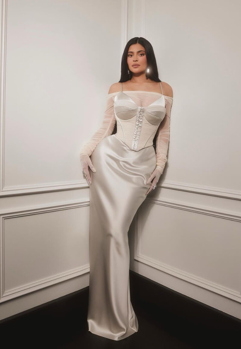 Kylie Jenner In Beige Full Sleeves Long Gown